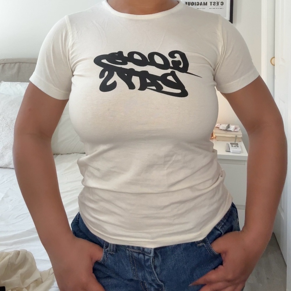 Women's Cream Graphic Tee